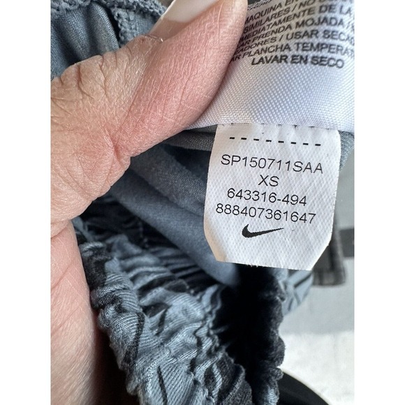 NIKE WOMEN’S GRAY BLACK Y2K DRI-FIT AVANT MOVE HAREM CAPRI CROP PANTS SZ XS - Picture 8 of 8